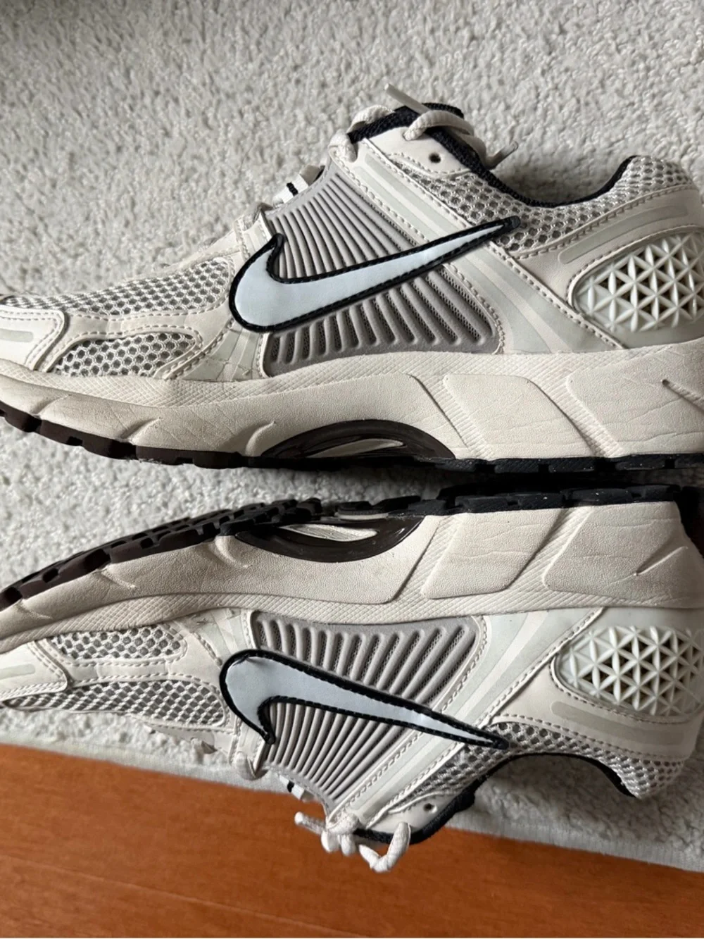 Nike Zoom Vomero 5 - Women’s - Picture 5 of 5